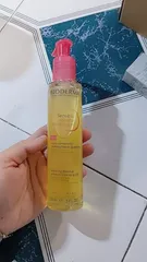 Ảnh đánh giá Dầu tẩy trang Bioderma Sensibio Micellar Cleansing Oil 150ml - Làm sạch sâu, dịu nhẹ cho mọi loại da, trang điểm và bụi bẩn dễ dàng loại bỏ