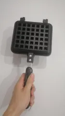 Ảnh đánh giá Chảo Nướng Bánh Waffle Chống Dính 2 Mặt Kích Thước 13x14cm - Dụng Cụ Làm Bánh Tiện Lợi Cho Người Yêu Thích Nấu Ăn
