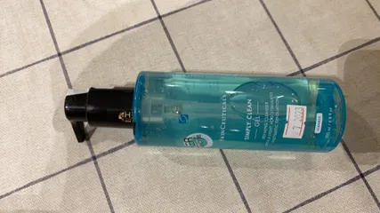 Ảnh đánh giá Sữa Rửa Mặt Skinceuticals Simply Clean Gel Dành Cho Da Dầu - Giúp Làm Sạch, Kiểm Soát Dầu, Giảm Mụn, 195ml