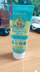 Ảnh đánh giá Kem Chống Nắng Cho Bé Badger - SPF 30, Định Dạng Kem Vật Lý, Kháng Nước 40 Phút, An Toàn Cho Da Nhạy Cảm Trẻ Em, Chiết Xuất Thiên Nhiên