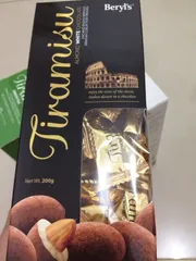 Ảnh đánh giá Kẹo Hạnh Nhân Tiramisu Beryl's Hảo Hạng - Hương Vị Socola Đen, Trắng, Sữa & Trà Xanh - Quà Tết Hoàn Hảo, Ngọt Ngào, Sang Trọng