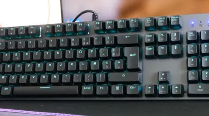 Ảnh đánh giá Bàn phím cơ gaming Aukey KM-G12 - RGB 7 màu, 12 hiệu ứng Led, trải nghiệm chơi game tuyệt vời, tương thích Windows và Mac