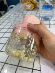 Ảnh đánh giá Máy Xay Tỏi Ớt Mini Tích Điện Tiện Dụng - Thiết Bị Xay Gia Vị Nhanh Chóng, Pin Sạc Tái Sử Dụng, Màu Hồng 250ml