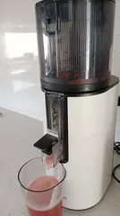 Ảnh đánh giá Máy Ép Chậm Hurom H400 - Trục Ép 3 In 1, Công Suất 150W, Ép Kiệt Chất Xơ, Dung Tích 2 Lít, Thiết Kế Hiện Đại, Dễ Vệ Sinh