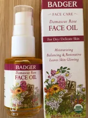 Ảnh đánh giá Dầu Dưỡng Hoa Hồng Hữu Cơ Badger Damascus Rose Face Oil - Dưỡng Ẩm Da, Làm Sáng Mịn Da, Chứng Nhận USDA Organic 29.5ml