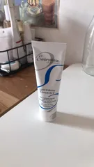 Ảnh đánh giá Kem Dưỡng Ẩm Embryolisse Lait-Crème Concentre - Sản Phẩm Dưỡng Ẩm, Làm Sáng Da & Lót Trang Điểm từ Pháp