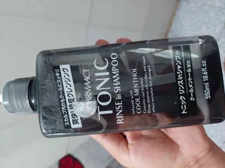 Ảnh đánh giá Dầu Gội Tonic Pharmaact 550ml Dành Cho Nam - Ngăn Ngừa Gàu, Cung Cấp Độ Ẩm, Hương Thơm Nam Tính, Tóc Khỏe Đẹp Tự Nhiên