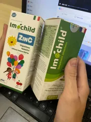 Ảnh đánh giá Siro Imochild Zinc 100ml - Hỗ trợ bổ sung kẽm, kích thích trẻ ăn ngon, tăng sức đề kháng và cải thiện hệ tiêu hóa cho bé.