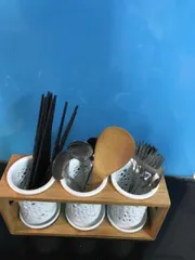 Ảnh đánh giá Set 3 Ống Cắm Đũa Gốm Sứ Cao Cấp Kèm Kệ Gỗ - Bộ Dụng Cụ Nhà Bếp Thân Thiện Với Môi Trường, Chất Liệu An Toàn