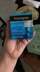 Ảnh đánh giá Kem Dưỡng Ẩm Neutrogena Hydro Boost Water Gel 48g - Cấp Nước, Giữ Ẩm, Phù Hợp Mọi Loại Da, Dưỡng Da Mềm Mại, Ngăn Ngừa Lão Hóa