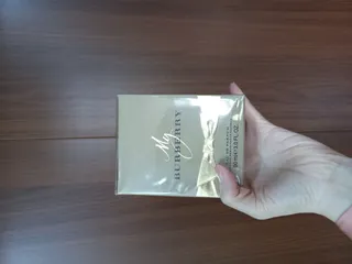 Ảnh đánh giá Nước Hoa Nữ Burberry My Burberry EDP 10ml - Sang Trọng, Sành Điệu, Hương Hoa Đậu & Cam Bergamot, Quà Tặng Phụ Nữ Thời Trang