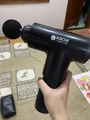 Ảnh đánh giá Máy Massage Cầm Tay Kachi MK340 - Thiết Bị Massage Trị Liệu Với 4 Đầu Massage, 6 Tốc Độ Tùy Chỉnh, Giảm Đau, Thư Giãn Cơ Thể