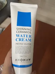 Ảnh đánh giá (Hàng nhập khẩu) Kem Dưỡng Ẩm Ahohaw Shinning Ceramide Water Cream - Cấp Nước và Giữ Ẩm Cho Làn Da Căng Bóng, Rạng Ngời 200ml