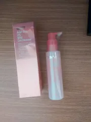 Ảnh đánh giá Sữa Rửa Mặt Dành Cho Da Dầu Mụn By Wishtrend Acid-Duo 2% Mild Gel Cleanser - Giúp Làm Sạch Hiệu Quả Và Cân Bằng Độ Ẩm Da