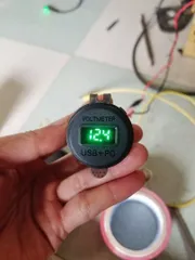 Ảnh đánh giá Tẩu Sạc Nhanh Ô Tô Xe Máy 2 Cổng USB Type C 67W - LED Hiển Thị Điện Áp, Nút Bật/Tắt, Chống Nước, Bụi MTR004