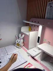 Ảnh đánh giá Đèn Bàn Học Chống Cận 8W Sạc Nhanh Không Dây, Tích Hợp Đồng Hồ Vạn Niên và Đèn Ngủ  MTR019
