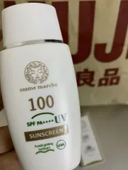 Ảnh đánh giá Kem Chống Nắng Cosme Marche Sunscreen UV 100 SPF 100 PA++++ - Ngăn Tia UV, Dưỡng Ẩm, Không Bết Dính, Lớp Bảo Vệ Da Tối Ưu 50ml