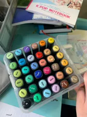 Ảnh đánh giá Bút Màu Marker Hai Đầu Cao Cấp Deli 70701 - Bút Vẽ và Tô Đa Năng 48 Màu, Chất Lượng Cao, Dễ Sử Dụng