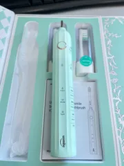 Ảnh đánh giá Bàn Chải Đánh Răng Điện Sóng Siêu Âm Usmile Y1S - Thiết Kế Công Thái Học, Tăng Cường Làm Sạch Sâu, Sạc Nhanh USB-C, Chống Nước IPX7