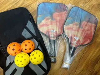Ảnh đánh giá Bộ 2 Vợt Pickleball Vinguir Kèm Túi và 4 Bóng - Chất Liệu Cao Cấp, Dành Cho Người Mới Bắt Đầu và Chơi Chủ Động