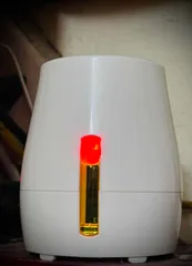 Ảnh đánh giá Máy Xông Tinh Dầu Đuổi Muỗi Nhật Bản - Thiết Bị An Toàn Cho Gia Đình, Hiệu Quả Trong Phạm Vi 20-30m2