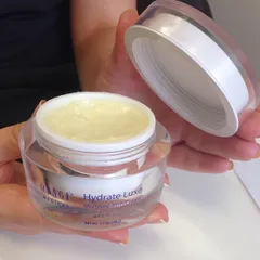 Ảnh đánh giá Kem Dưỡng Ẩm Obagi Hydrate Luxe - Dưỡng Da Ban Đêm Chuyên Sâu, Giữ Ẩm 8 Giờ, Phục Hồi Da, Giảm Nếp Nhăn, 48g
