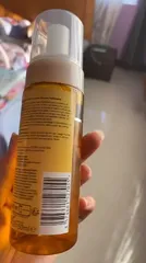 Ảnh đánh giá Sữa Rửa Mặt Nghệ Neutrogena Calme Curcuma Clear 150ml - Tạo Bọt Mịn, Làm Sáng Da, Dịu Kích Ứng, Cho Mọi Loại Da
