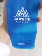 Ảnh đánh giá Bình Nước Mềm Aonijie SD19 - Chất Liệu TPU Không BPA, Thiết Kế Gọn Nhẹ Dành Cho Chạy Bộ, Đạp Xe, Đi Bộ 450ml - Bảo Vệ Sức Khỏe