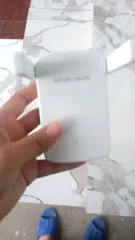 Ảnh đánh giá Bộ Mở Rộng Sóng Wifi Mercusys ME30 AC 1200Mbps - Kết Nối Đa Thiết Bị, Tốc Độ Cao, Dễ Dàng Cài Đặt
