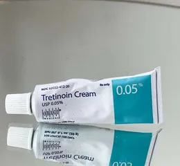 Ảnh đánh giá Kem Trị Nám Obagi Tre Cream 0.05% - Hỗ Trợ Giảm Mụn, Làm Mờ Vết Thâm, Dưỡng Ẩm Da - Mỹ Phẩm Chất Lượng Cao