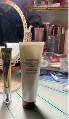 Ảnh đánh giá Kem Dưỡng Mờ Nếp Nhăn Shiseido Vital Perfection 20ml - Giúp Da Đàn Hồi, Săn Chắc, Chống Lão Hóa Hiệu Quả với ReNeura Technology++