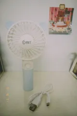 Ảnh đánh giá Quạt Sạc Tích Điện Gấp Gọn Comet CRF0803 - Mini Quạt 3 Cấp Độ Gió, Thiết Kế Tiện Dụng, Pin Lithium 1200mAh, Sử Dụng Liên Tục 3 Giờ