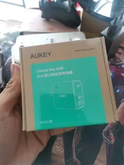 Ảnh đánh giá Củ sạc nhanh GaN Aukey PA-B3/PA-B4 65W - Sạc nhanh USB-C gập gọn, tiện dụng cho mọi thiết bị - Phụ kiện điện thoại chất lượng cao