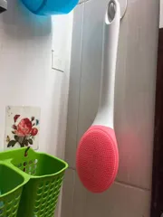 Ảnh đánh giá Máy Chà Lưng Silicon Kháng Khuẩn Chống Nước IPX7 - Tẩy Da Chết, Dễ Sử Dụng, Phù Hợp Với Da Nhạy Cảm, Cán Dài Tiện Lợi