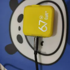Ảnh đánh giá Bộ Sạc Nhanh AOHi Magcube GaN+ 67W AOC-C004 - Củ Sạc 2 Cổng USB-C và USB-A Gọn Nhẹ, Chất Lượng Cao, Tích Hợp Màn Hình LED