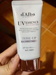 Ảnh đánh giá Kem chống nắng nâng tone d'Alba Waterfull Tone-Up Purple Correcting