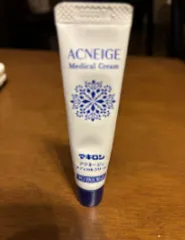 Ảnh đánh giá Kem chống mụn Acneige Cream của Nhật - Dưỡng sáng da, kiểm soát nhờn, ngăn ngừa mụn hiệu quả cho làn da khỏe mạnh