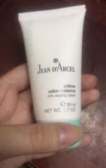 Ảnh đánh giá Kem Dưỡng Ngừa Mụn Jean D'Arcel 24h Clearing Cream - Kiểm Soát Bã Nhờn, Dhịu Da Mụn, 50ml