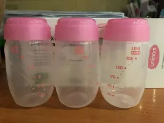 Ảnh đánh giá Bộ 3 Bình Trữ Sữa Unimom 150ml An Toàn Tiện Dụng - Giúp Mẹ Tốt Nhất Trong Việc Chăm Sóc Bé Yêu