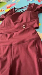 Ảnh đánh giá Bộ đồ tập gym yoga S210501-2 áo croptop lưng dây đan chéo + legging cạp cao - Thoải mái, thời trang cho nữ giới luyện tập