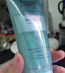 Ảnh đánh giá Gel Tẩy Tế Bào Chết Da Mụn Eucerin Pro Acne Scrub 100ml - Chăm Sóc Da Mụn Hiệu Quả, Ngăn Ngừa Mụn Đầu Đen, Làm Sạch Sâu Lỗ Chân Lông