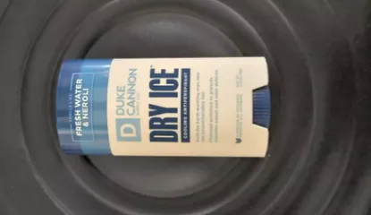 Ảnh đánh giá Lăn Khử Mùi Duke Cannon Dry Ice Cooling - Khử Mùi Chống Đổ Mồ Hôi, Hương Menthol & Bạch Đàn, 75g - Duy Trì Hương Thơm 24 Giờ