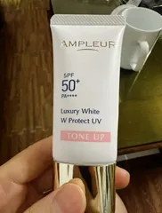 Ảnh đánh giá Kem Chống Nắng Nâng Tông Ampleur Luxury White W Protect UV Tone Up SPF50 PA++++ - Bảo Vệ Da, Giúp Làm Sáng Da Tự Nhiên