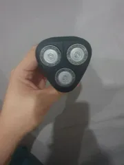 Ảnh đánh giá Máy Cạo Râu Philips S1213 3 Lưỡi Sạc Điện - Công Nghệ Cắt Tối Ưu, Chống Nước IPX7, Sạc Nhanh 1 Giờ