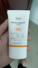 Ảnh đánh giá Kem Chống Nắng Kiềm Dầu Nâng Tông Dr.G Brightening Up Sun+ SPF50+ PA+++ 50ml - Chống Nắng Tốt, Dưỡng Da Mịn Mượt, Không Nhờn Dính