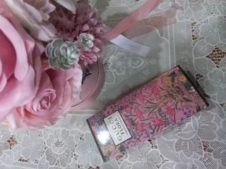 Ảnh đánh giá Nước hoa nữ Gucci Flora Gorgeous Gardenia EDP - Hương hoa cỏ gợi cảm, ngọt ngào, mang đến vẻ đẹp nữ tính tự nhiên