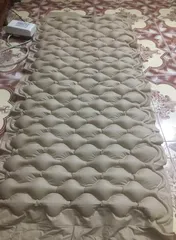 Ảnh đánh giá Đệm Hơi Chống Loét Lucass LC389 - Đệm Hơi Cho Người Già, Hỗ Trợ Ngăn Ngừa Loét, Tiện Dụng, Độ Bền Cao, Vận Hành Êm Ái