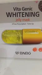 Ảnh đánh giá Mặt nạ BNBG Vitamin C Vita Genic Whitening Jelly Mask - Hỗ trợ sáng da và chống oxy hóa, dưỡng trắng tự nhiên, 10 miếng