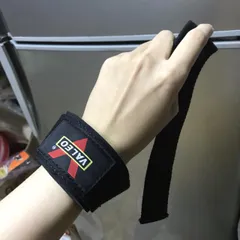 Ảnh đánh giá Dây Kéo Lưng Hỗ Trợ Tập Thể Hình Valeo - Lifting Straps Đệm Xốp, Chất Liệu Vải Cotton, Nylon - Phụ Kiện Tập Gym Chất Lượng Cao