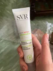 Ảnh đánh giá Kem Chống Nắng SVR Làm Giảm Mụn SPF50+ 40ml (Mẫu Mới)